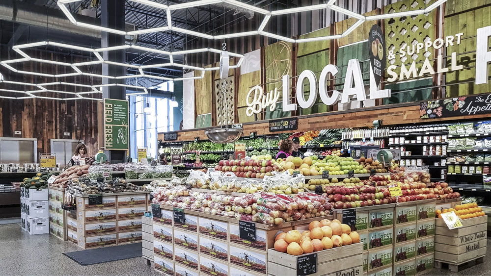 Barbican - FOM linear lighting in a grocery store